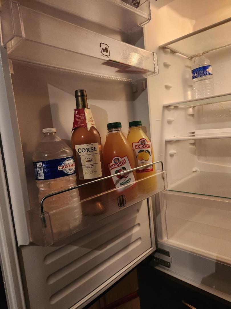 Superbe Appartement ,Proche De Paris, Dans Residence Privee , Ideal Familles, Parking Et Wifi Gratuits! ! ! Vitry-sur-Seine Eksteriør bilde